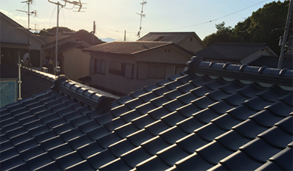 屋根の葺き替え